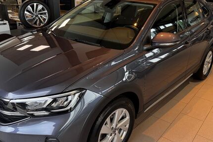 VW Taigo 49.160 km 14.400 &euro; Bad Endorf 83093