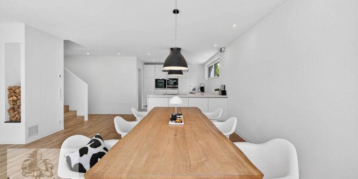 Einfamilienhaus Gundelsheim - 6 Zimmer, 245 m&sup2;, 949.000&euro; | Angebot:26695748