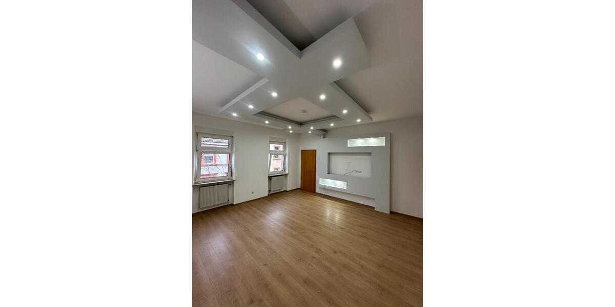 Etagenwohnung Ludwigshafen am Rhein Ludwigshafen-Hemshof - 3 Zimmer, 85 m&sup2;, 1.250&euro; | Angebot:26653145