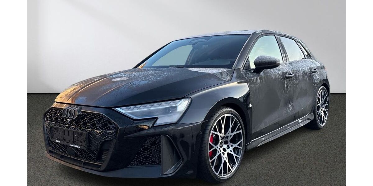 Audi RS3 5.000 km 74.440 &euro; Rheine 48429