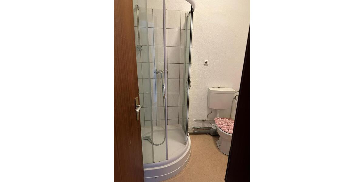 Dachgeschoßwohnung Bergen an der Dumme - 6 Zimmer, 160 m&sup2;, 885&euro; | Angebot:25348919