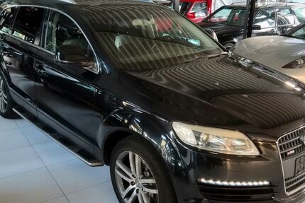 Audi Q7 303.000 km 5.950 &euro; Brühl 50321