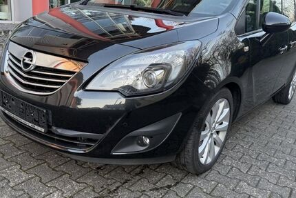 Opel Meriva 188.000 km 3.999 &euro; Paderborn 33100