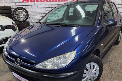 Peugeot 206 122.000 km 1.490 € Potsdam 14478