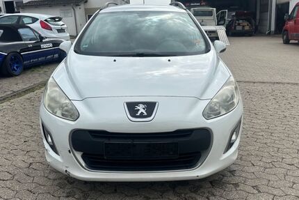 Peugeot 308 372.911 km 800 € Müllenbach 53520
