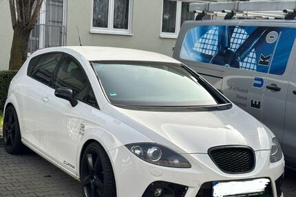 Seat Leon 248.685 km 4.850 &euro; Kaiserslautern 67659