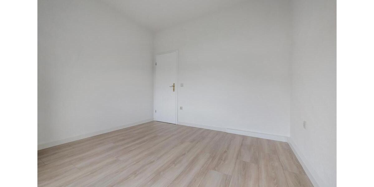 Etagenwohnung Sebnitz - 4 Zimmer, 93 m&sup2;, 602&euro; | Angebot:26246206