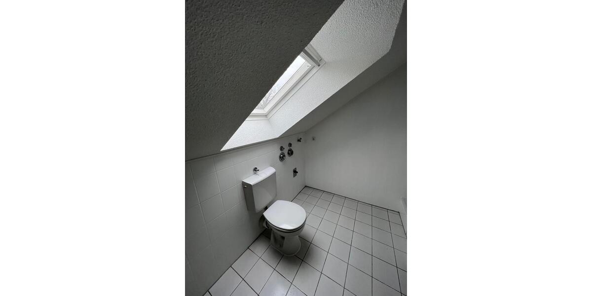 Dachgeschoßwohnung Bad Friedrichshall - 1 Zimmer, 21 m&sup2;, 425&euro; | Angebot:26383048