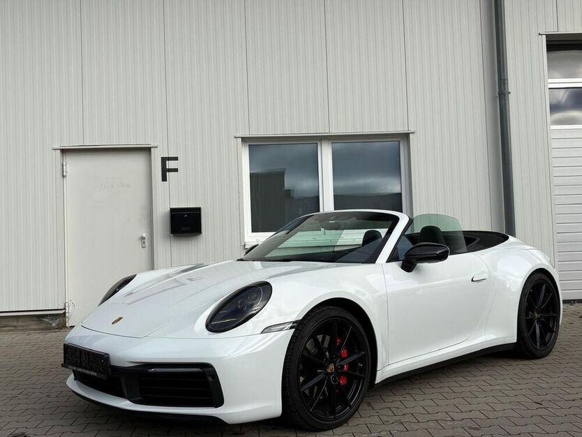 992