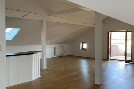 Wohnung Simbach am Inn - 2 Zimmer, 75 m&sup2;, 600&euro; | Angebot:26302590