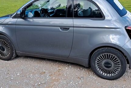 Fiat 500e 18.000 km 18.400 &euro; Villingen-Schwenningen 78052