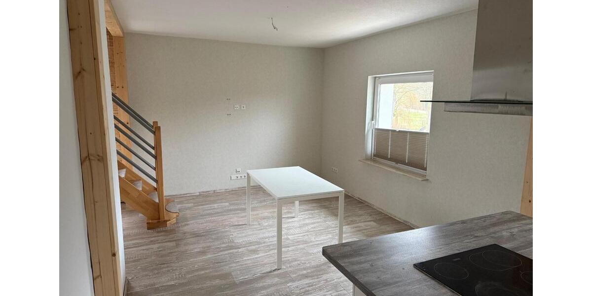 Einfamilienhaus Bad Liebenstein - 7 Zimmer, 270 m&sup2;, 295.000&euro; | Angebot:25612458