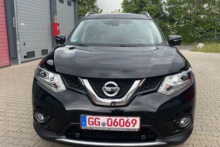 Nissan X-Trail 103.237 km 12.890 &euro; Gross Gerau 64521