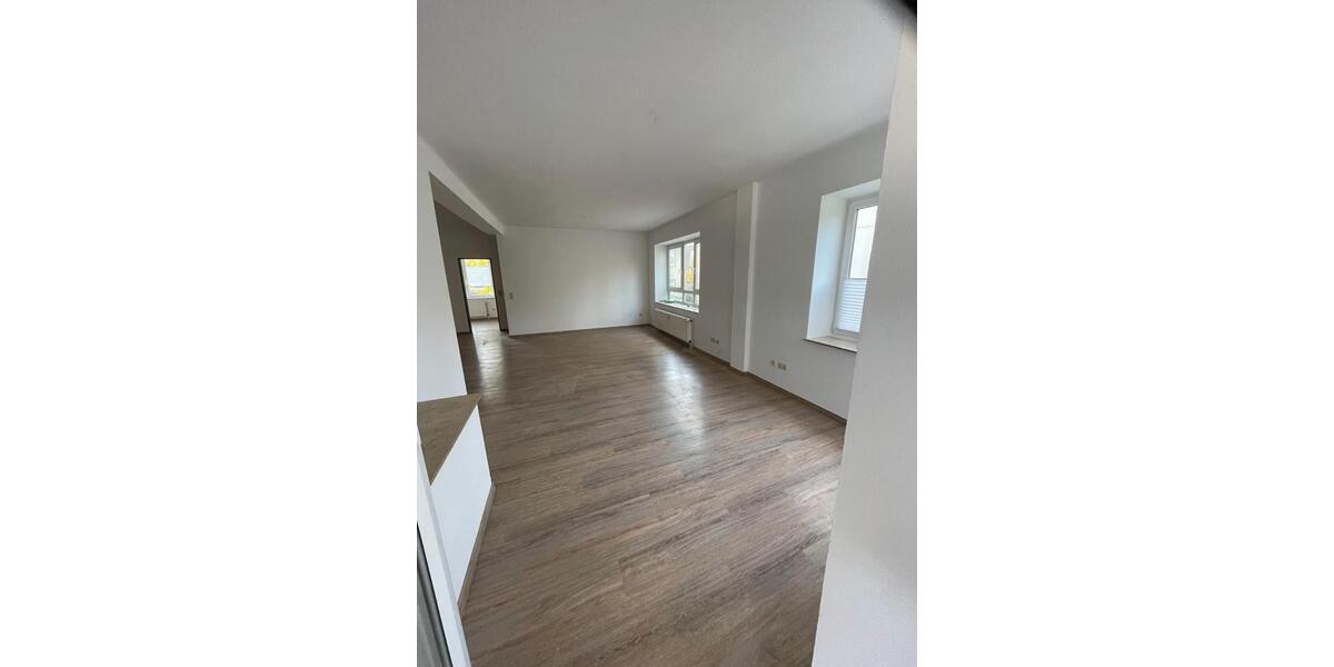 Erdgeschoßwohnung Bünde - 3 Zimmer, 75 m&sup2;, 675&euro; | Angebot:26321261