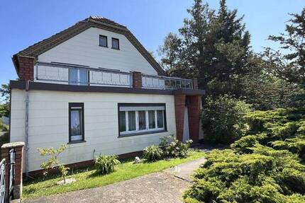 Haus Neuhausen Laubsdorf - 6 Zimmer, 184 m&sup2;, 110.850&euro; | Angebot:25685669