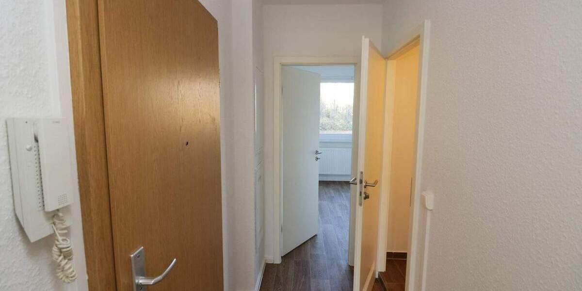 EG-Wohnung mit bodengleicher Dusche u. Balkon...da freuen sich nicht nur die Umzugshelfer! 3 zimmer