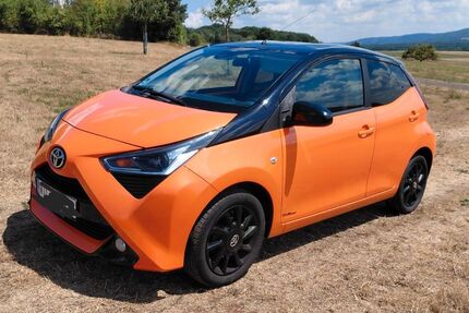 Toyota Aygo (X) 59.500 km 9.800 &euro; Hupperath 54518