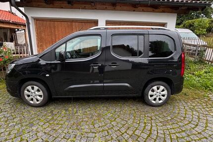 Opel Combo Life 94.000 km 13.900 € bad tölz 83646