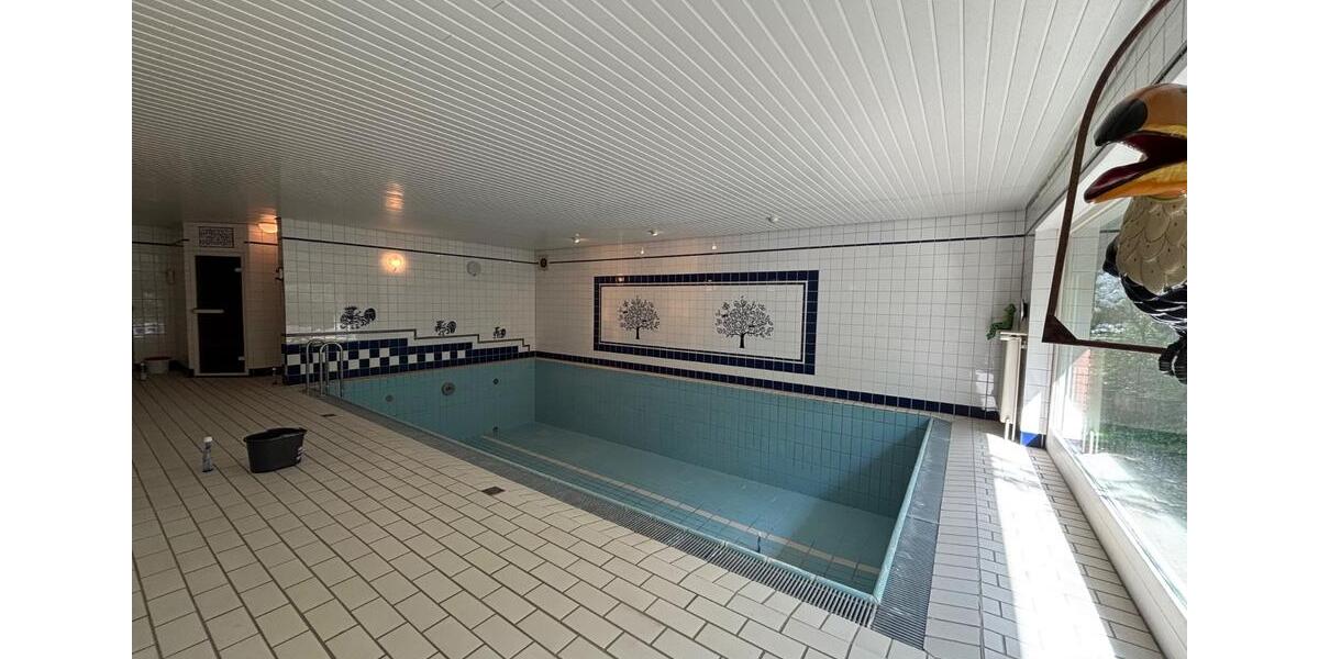 Villa Dassendorf - 6 Zimmer, 293 m&sup2;, 4.200&euro; | Angebot:25711236