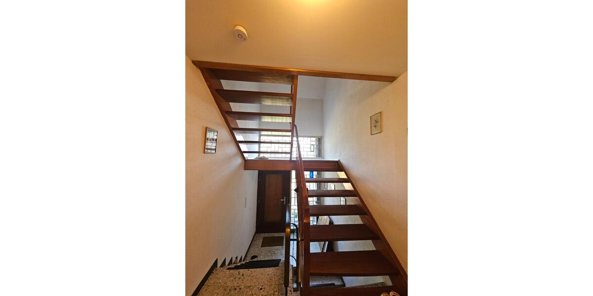 Mehrfamilienhaus, Wohnhaus Emmerthal - 10 Zimmer, 241 m&sup2;, 345.000&euro; | Angebot:27092857
