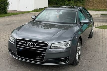 Audi A8 191.000 km 22.999 &euro; Asbach-bäumenheim 86663
