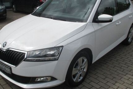 Skoda Fabia 49.290 km 11.990 &euro; Memmingen 87700
