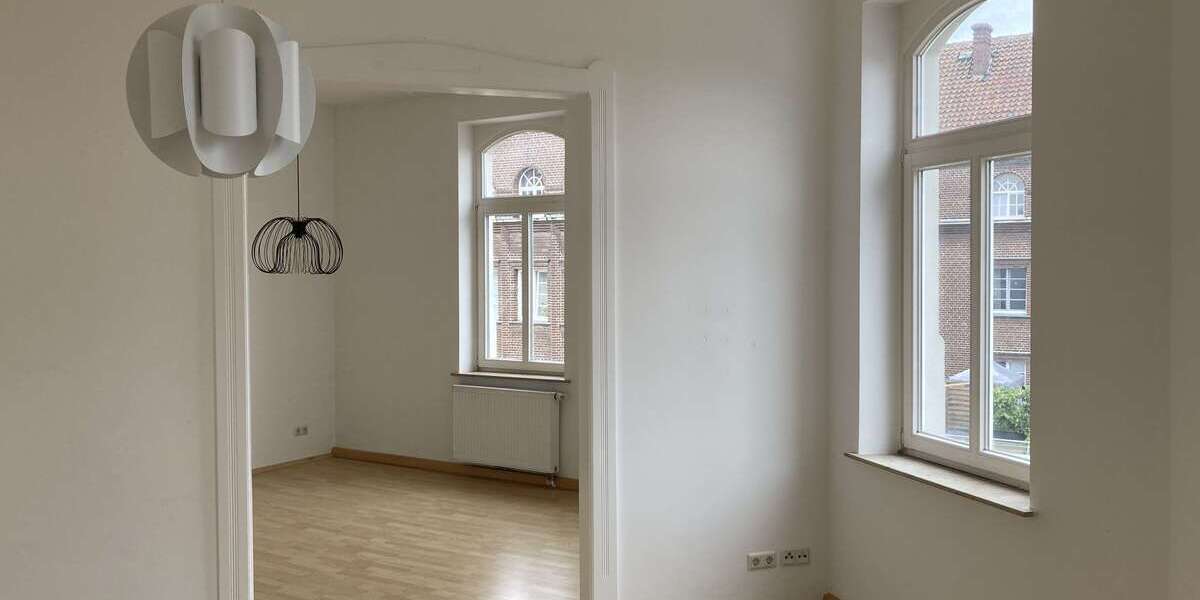 Etagenwohnung Hannover Döhren - 4 Zimmer, 86 m&sup2;, 817&euro; | Angebot:27350698