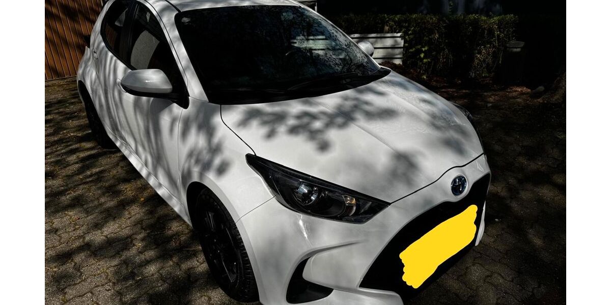 Toyota Yaris 68.600 km 12.700 &euro; Kreuztal 57223