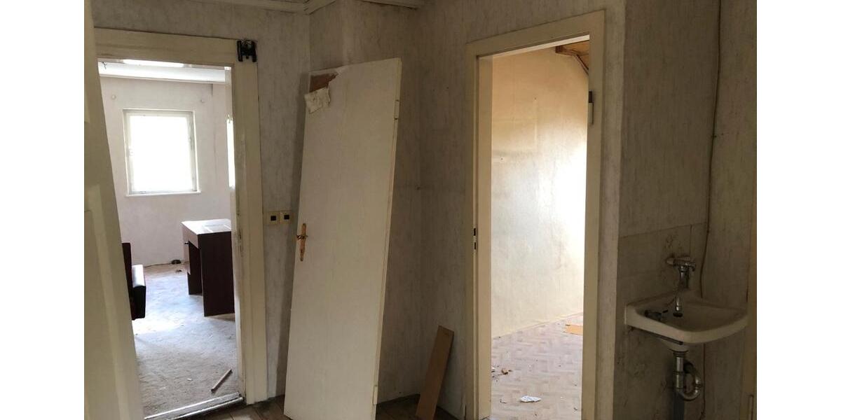 Einfamilienhaus Bad Schandau - 10 Zimmer, 249 m&sup2;, 150.500&euro; | Angebot:27042829