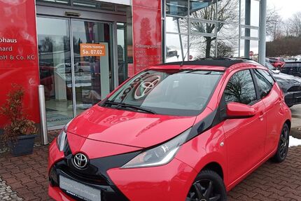 Toyota Aygo (X) 93.789 km 7.800 &euro; Brensbach 64395