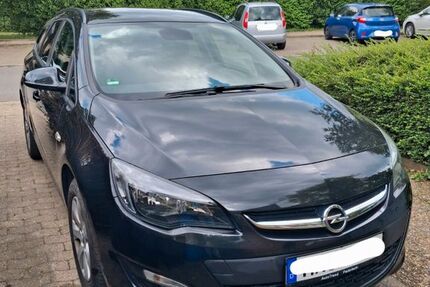 Opel Astra 89.250 km 8.300 &euro; Höxter 37671