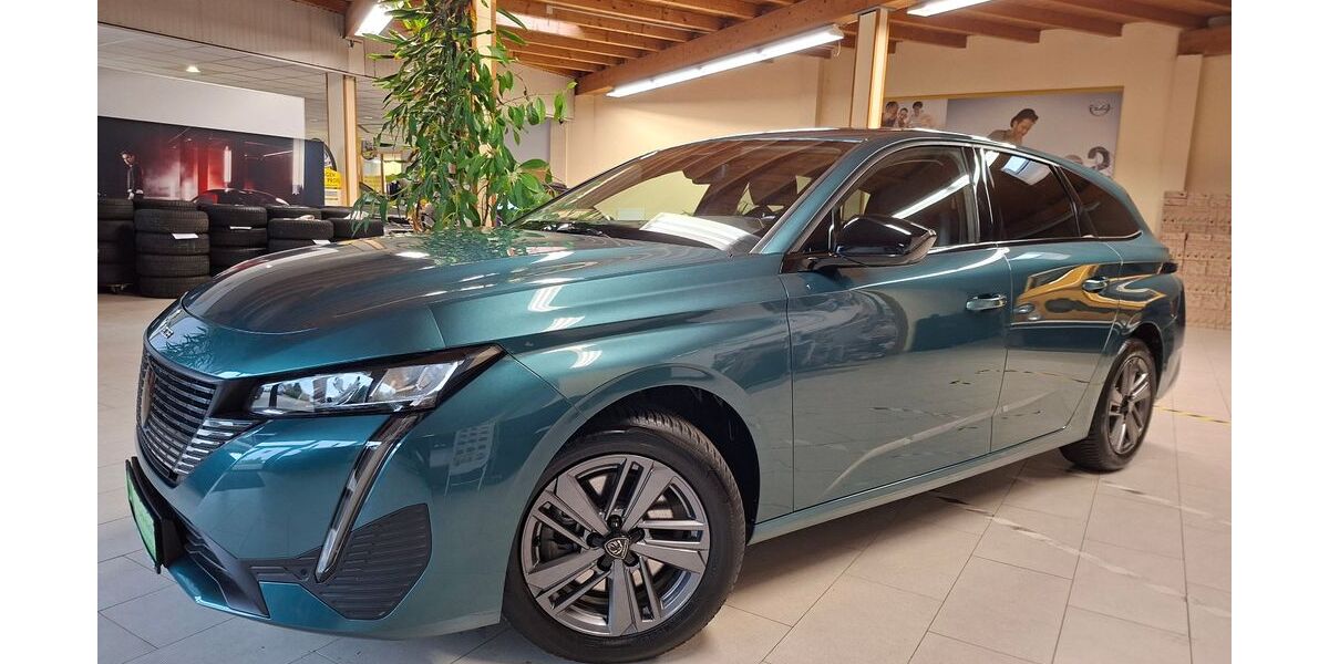 Peugeot 308 26.600 km 20.990 &euro; Altmittweida 09648