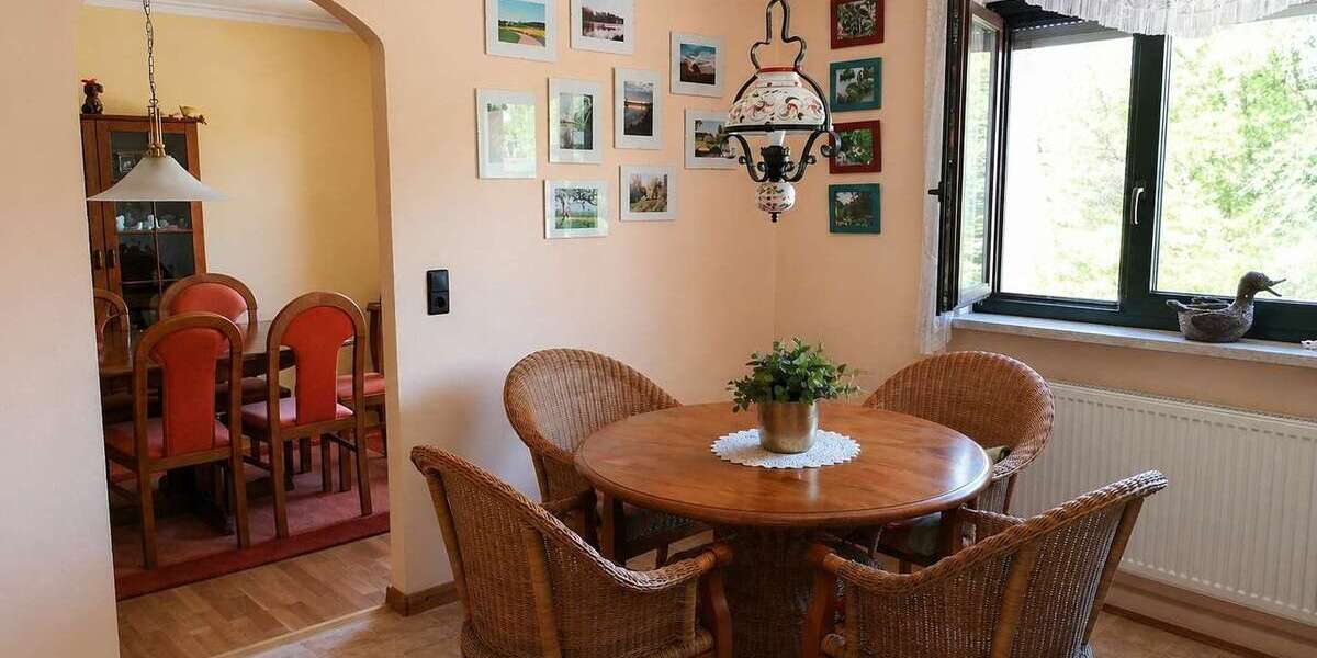 Einfamilienhaus Ottweiler - 10 Zimmer, 190 m&sup2;, 280.000&euro; | Angebot:26342801