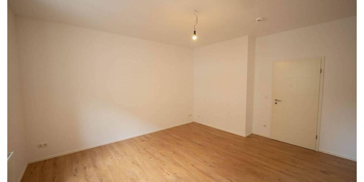 Etagenwohnung Augsburg Innenstadt - 3 Zimmer, 95 m&sup2;, 1.300&euro; | Angebot:26891758