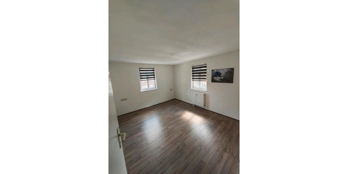 Etagenwohnung Ammerbuch - 3 Zimmer, 74 m&sup2;, 210.000&euro; | Angebot:27067339