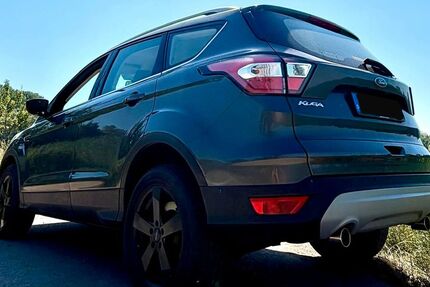 Ford Kuga 77.000 km 13.500 &euro; Hagenbach 76767