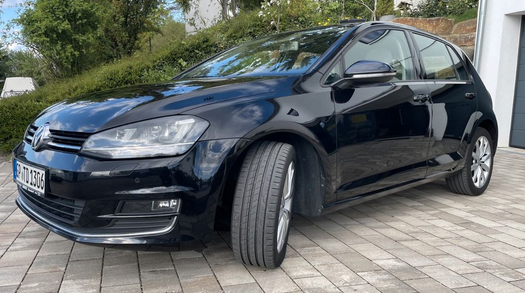 VW Golf 157.000 km 10.500 &euro; Aichelberg 73101