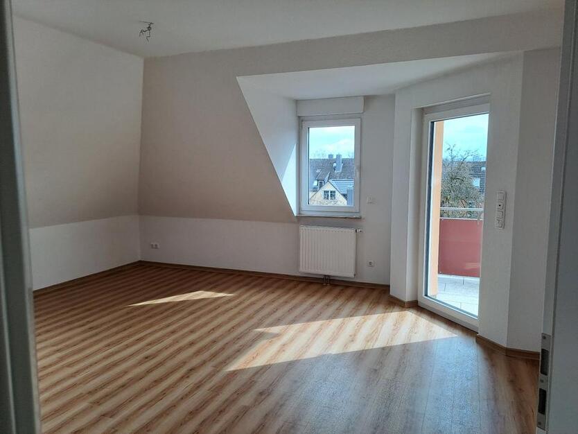 3-Zi. Wohnung, Balkon, Glasfaser, zum 01.02.2026 zimmer