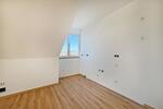 Dachgeschoßwohnung Neumarkt in der Oberpfalz Altenhof - 3 Zimmer, 84 m&sup2;, 1.150&euro; | Angebot:26350214