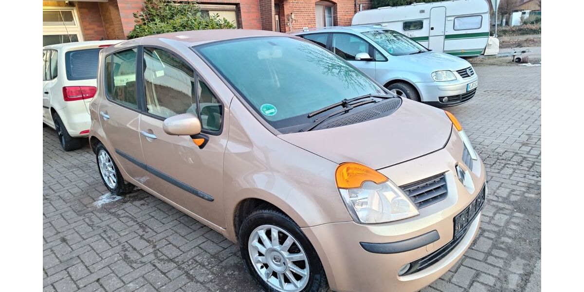 Renault Modus 146.000 km 2.000 &euro; Gandesbergen 27324