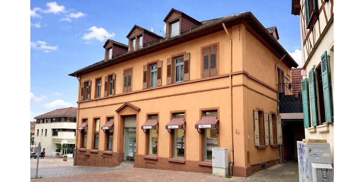 Etagenwohnung Wiesloch - 8 Zimmer, 245 m&sup2;, 499.000&euro; | Angebot:24843688