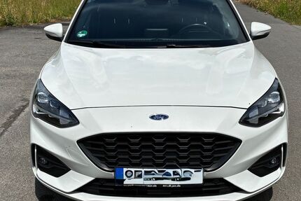 Ford Focus 69.600 km 14.699 &euro; Seelow 15306
