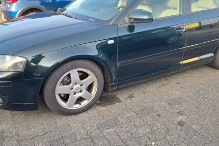 Audi A3 184.000 km 4.450 &euro; Feldberger Seenlandschaft 17258