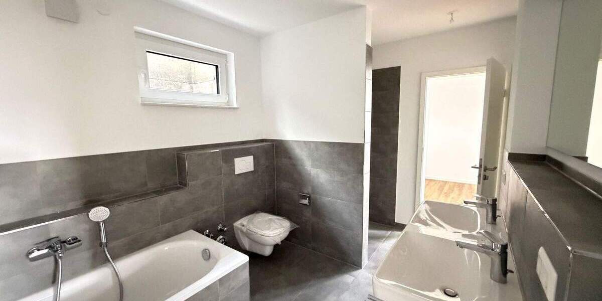 Etagenwohnung Sipplingen - 3 Zimmer, 101 m&sup2;, 1.950&euro; | Angebot:25140503