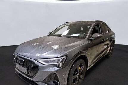 Audi e-tron 53.877 km 37.950 &euro; Hamburg 22047