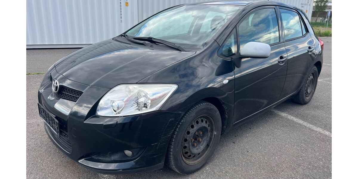 Toyota Auris 194.000 km 3.290 &euro; Berlin 12057