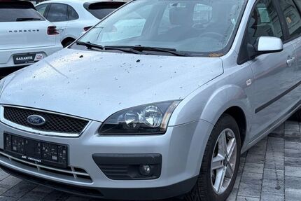 Ford Focus 122.000 km 5.990 &euro; Duderstadt 37115