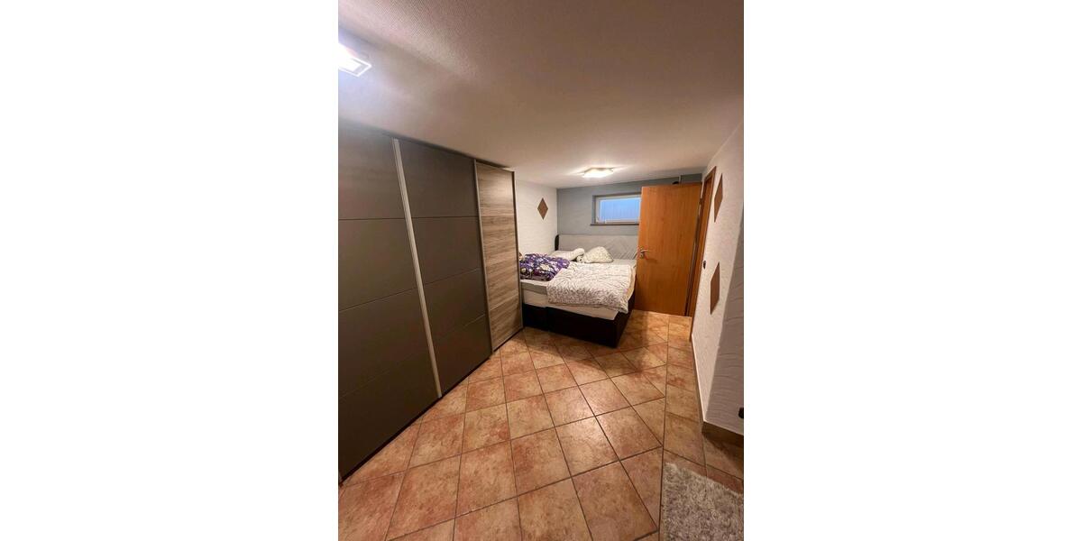 Etagenwohnung Weyerbusch - 3 Zimmer, 80 m&sup2;, 950&euro; | Angebot:26698642