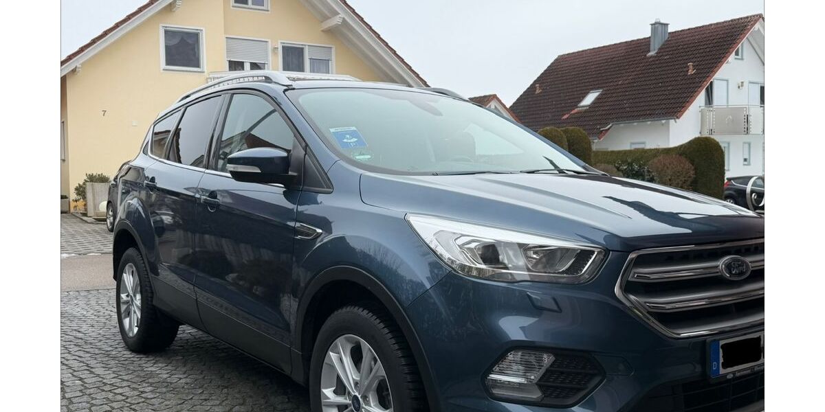 Ford Kuga 48.000 km 16.400 &euro; Bühlertann 74424