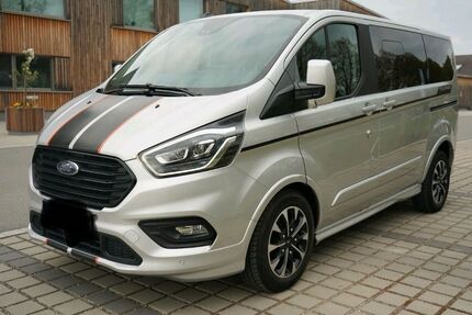Ford Tourneo Custom 88.000 km 33.800 € München 81373